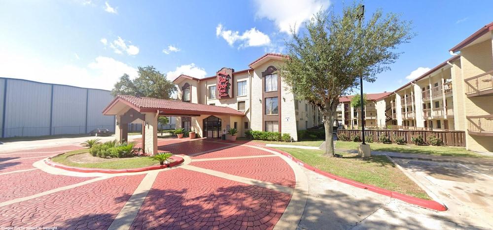 Red Roof Inn & Suites Houston- Hobby Airport Exterior foto