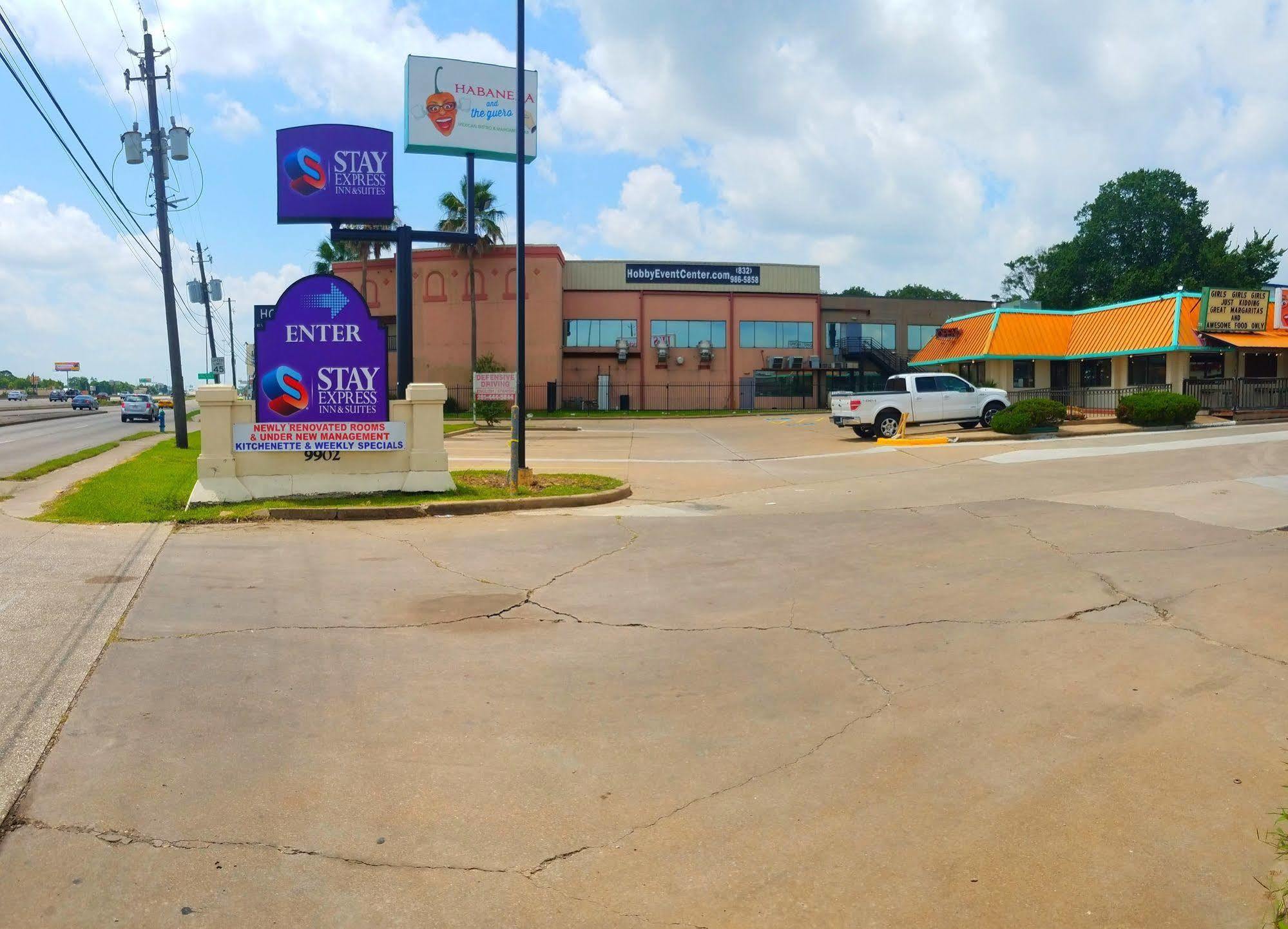 Red Roof Inn & Suites Houston- Hobby Airport Exterior foto